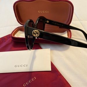 Gucci Cat-eye Sunglasses